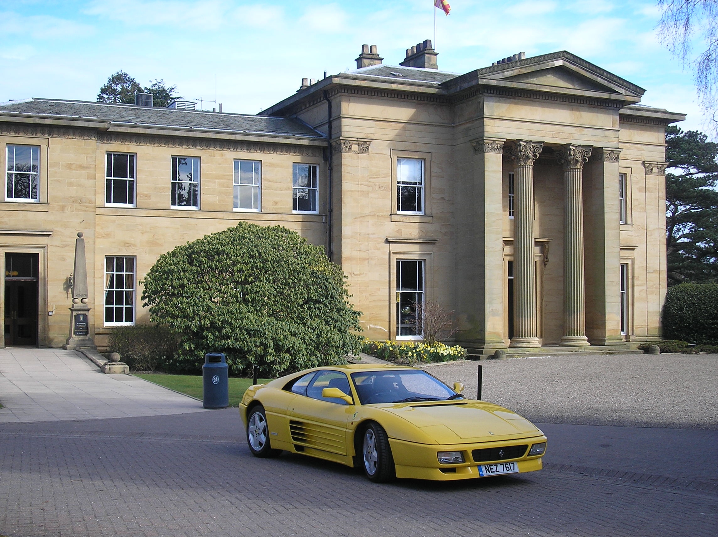 Ferrari 348