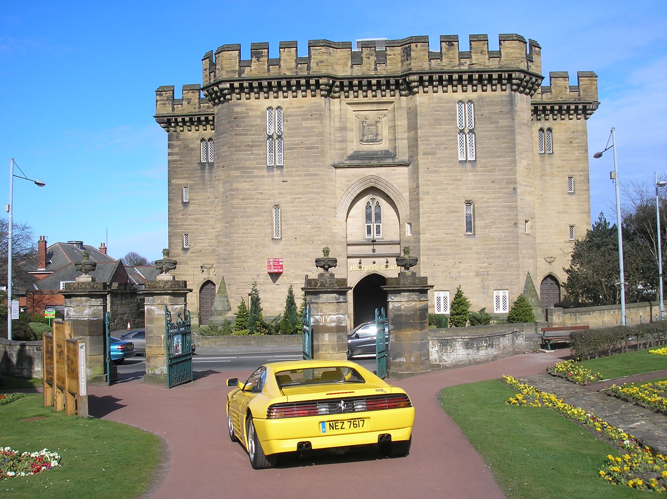 Ferrari 348